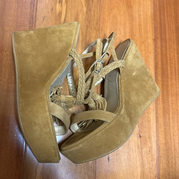 Stuart Weitzman Tassel Suede Wedge Sandals - Picture 8 of 9